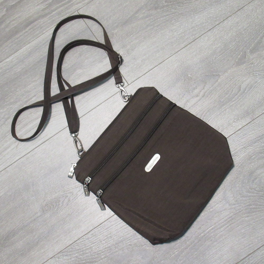 Baggallini Crossbody Handbag Women S Brown Nylon Pockets Purse Lined Bag